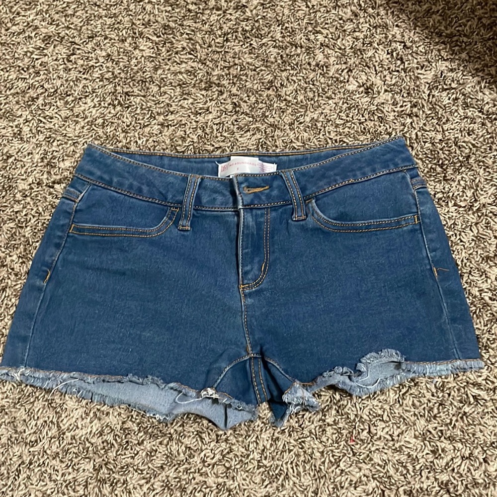 NOBO booty shorts